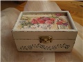 shabby box